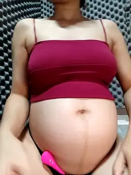 Pipi23  online show from October 25, 2025, 3:03 am