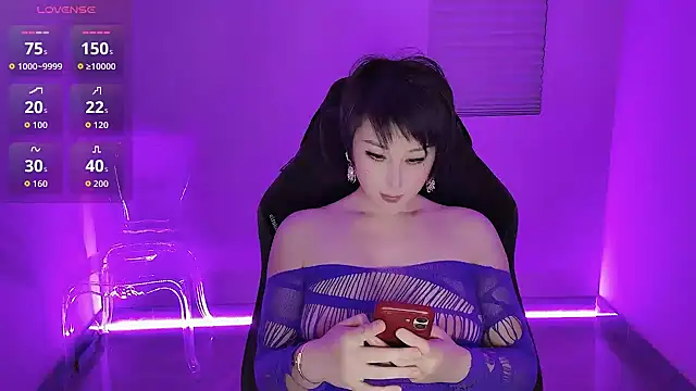 Snapshot of Goddess_Jin chatting on April 13, 2026, 4:01 pm Goddess Jin online show from April 13, 2026, 4:01 pm