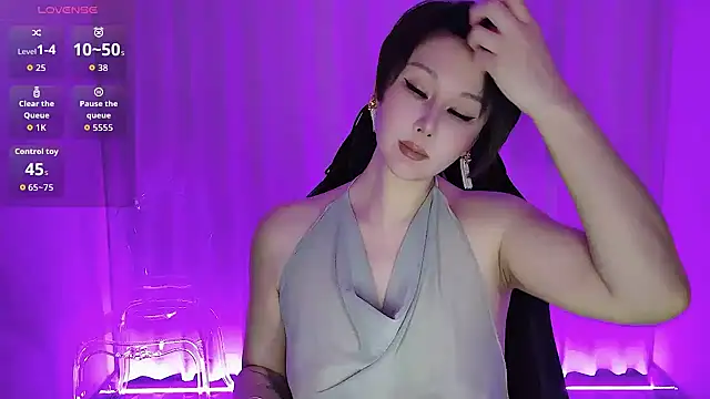 Snapshot of Goddess_Jin chatting on July 8, 2026, 9:52 pm Goddess Jin online show from July 8, 2026, 9:52 pm