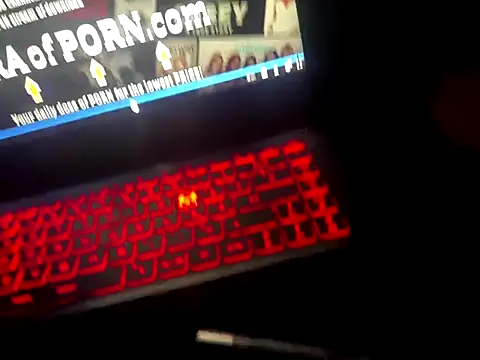 Snapshot of Argo1972 chatting on December 23, 2025, 6:44 am Argo1972 online show from December 23, 2025, 6:44 am