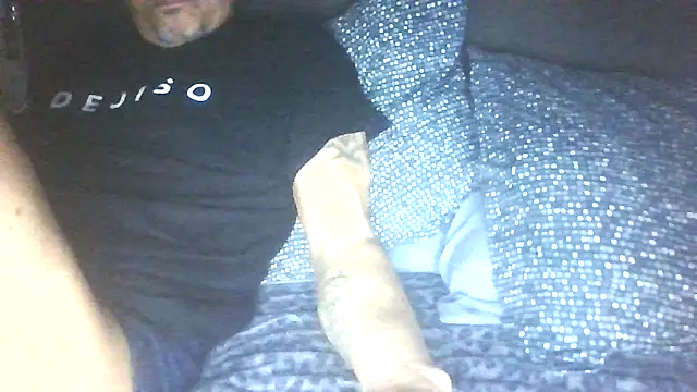 Snapshot of Argo1972 chatting on January 14, 2026, 7:41 pm Argo1972 online show from January 14, 2026, 7:41 pm