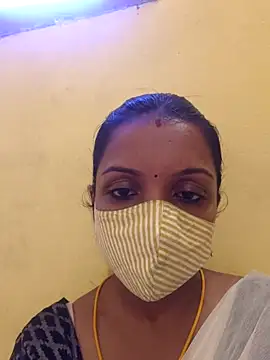 Snapshot of Tamil_Swathi chatting on June 20, 2026, 4:04 am Tamil Swathi online show from June 20, 2026, 4:04 am