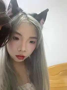 Snapshot of Aloves-21 chatting on November 24, 2025, 1:11 pm Aloves-21 online show from November 24, 2025, 1:11 pm