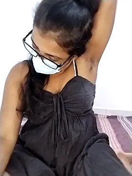 Snapshot of sexybolegirl chatting on March 23, 2026, 7:18 pm sexybolegirl online show from March 23, 2026, 7:18 pm