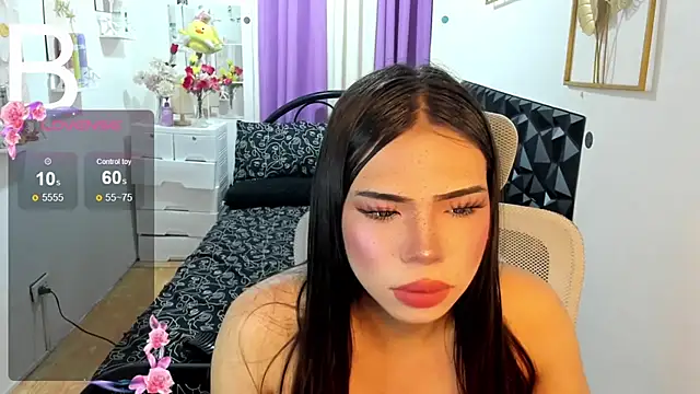 Lovely naughtyLeii online show from November 18, 2025, 5:28 pm