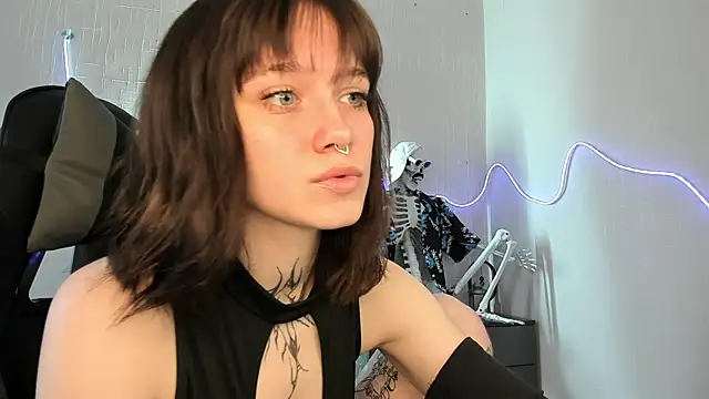 Elastikisss online show from March 22, 2026, 3:21 am