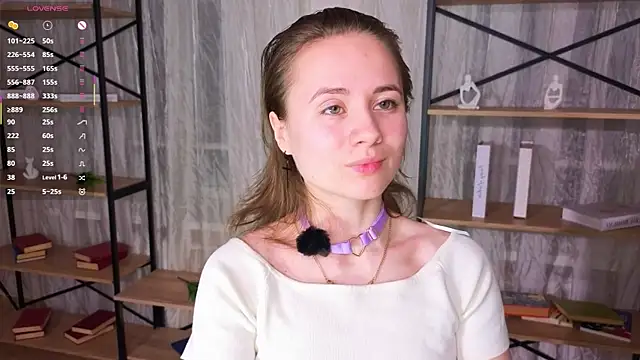 Crysta1Eva  online show from April 14, 2026, 8:59 pm