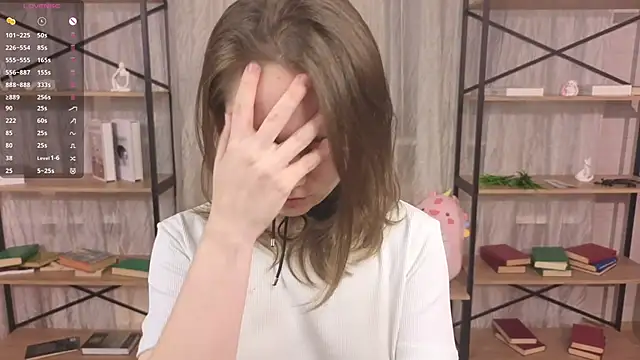 Crysta1Eva  online show from May 14, 2026, 8:26 pm