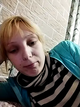 Snapshot of Ponka2011 chatting on October 3, 2025, 5:15 am Ponka2011 online show from October 3, 2025, 5:15 am