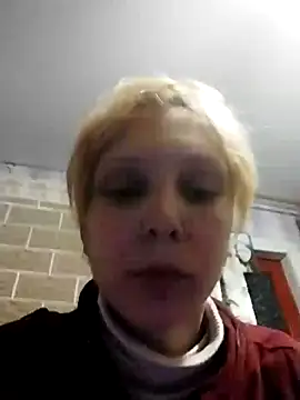 Snapshot of Ponka2011 chatting on October 9, 2025, 5:16 am Ponka2011 online show from October 9, 2025, 5:16 am