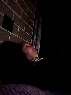 Snapshot of Ponka2011 chatting on October 10, 2025, 1:59 am Ponka2011 online show from October 10, 2025, 1:59 am