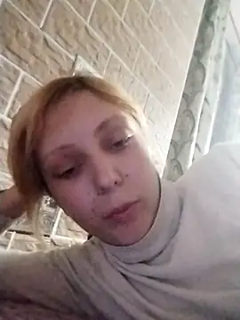 Snapshot of Ponka2011 chatting on October 15, 2025, 5:29 am Ponka2011 online show from October 15, 2025, 5:29 am