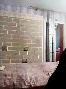 Snapshot of Ponka2011 chatting on November 7, 2025, 6:24 am Ponka2011 online show from November 7, 2025, 6:24 am