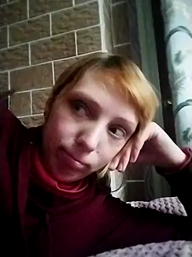 Snapshot of Ponka2011 chatting on November 13, 2025, 6:23 am Ponka2011 online show from November 13, 2025, 6:23 am