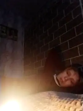 Snapshot of Ponka2011 chatting on December 2, 2025, 6:19 am Ponka2011 online show from December 2, 2025, 6:19 am