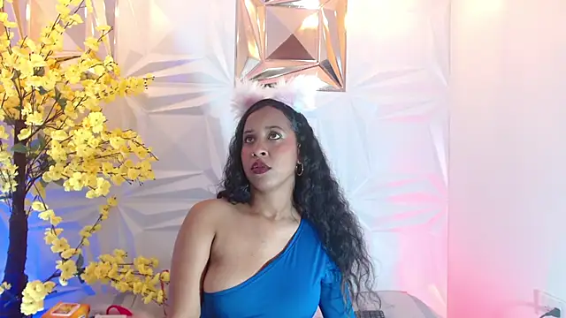 Taira Bms online show from October 20, 2025, 3:29 am