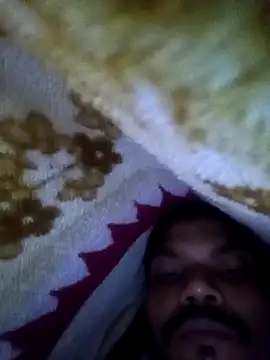 Snapshot of alone_boy802 chatting on October 8, 2025, 1:25 am alone boy802 online show from October 8, 2025, 1:25 am