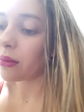 Snapshot of lindsay-rosee chatting on October 1, 2025, 1:39 pm lindsay-rosee online show from October 1, 2025, 1:39 pm