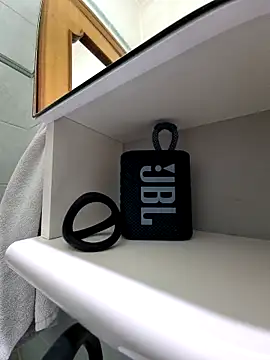 Snapshot of giovan2020 chatting on November 23, 2025, 5:13 pm giovan2020 online show from November 23, 2025, 5:13 pm