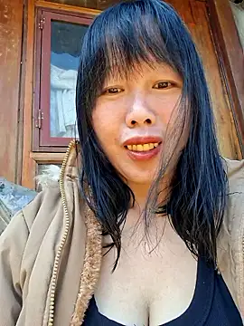 helenzz online show from November 23, 2025, 3:28 am