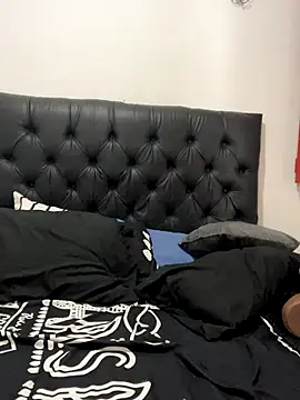 Selene Wings22 online show from November 1, 2025, 8:00 pm