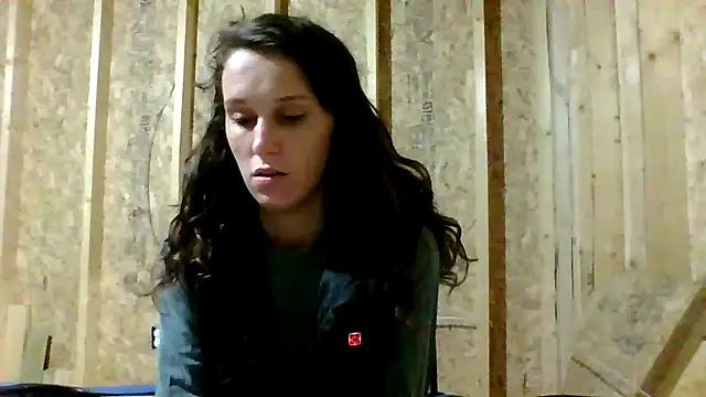 Snapshot of brunettebabexo3 chatting on November 6, 2025, 4:13 am brunettebabexo3 online show from November 6, 2025, 4:13 am