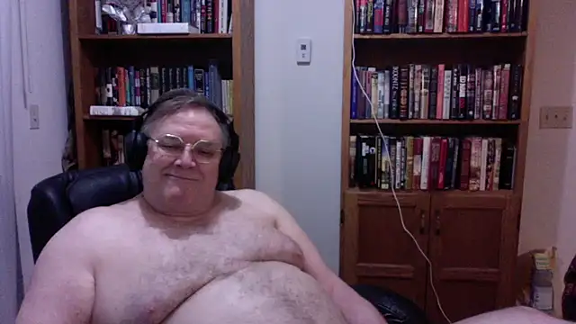 Snapshot of Vinyl22@xh chatting on June 22, 2026, 3:25 am Vinyl22xh online show from June 22, 2026, 3:25 am
