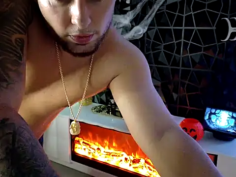 Snapshot of maximus888A chatting on October 24, 2025, 10:28 pm maximus888A online show from October 24, 2025, 10:28 pm