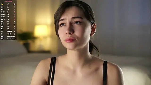 LettySlovacek online show from November 9, 2025, 1:37 am