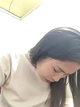 Snapshot of Mai4568 chatting on January 6, 2026, 4:21 pm Mai4568 online show from January 6, 2026, 4:21 pm