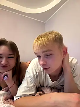 LinChka5789 online show from October 15, 2025, 2:28 pm