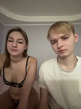 Snapshot of LinChka5789 chatting on December 18, 2025, 11:55 pm LinChka5789 online show from December 18, 2025, 11:55 pm