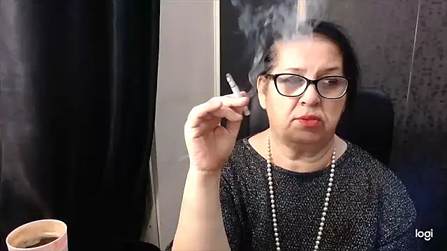 MissSanjanne online show from November 7, 2025, 7:25 pm