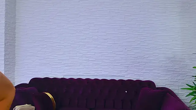 Snapshot of MeganSin_ chatting on January 10, 2026, 5:42 am MeganSin online show from January 10, 2026, 5:42 am