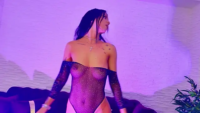 Snapshot of MeganSin_ chatting on January 15, 2026, 5:45 am MeganSin online show from January 15, 2026, 5:45 am