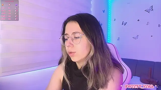 Snapshot of sweettvera chatting on April 25, 2026, 1:14 pm sweettvera online show from April 25, 2026, 1:14 pm
