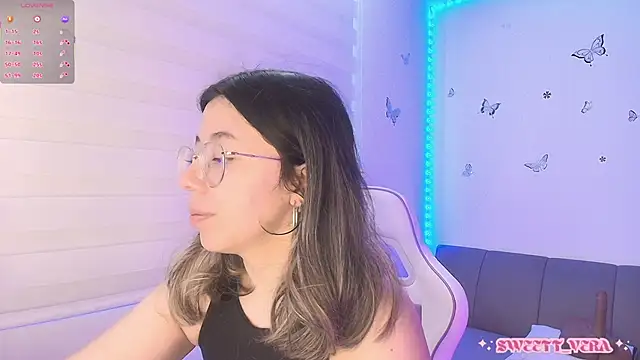 Snapshot of sweettvera chatting on May 1, 2026, 1:59 pm sweettvera online show from May 1, 2026, 1:59 pm