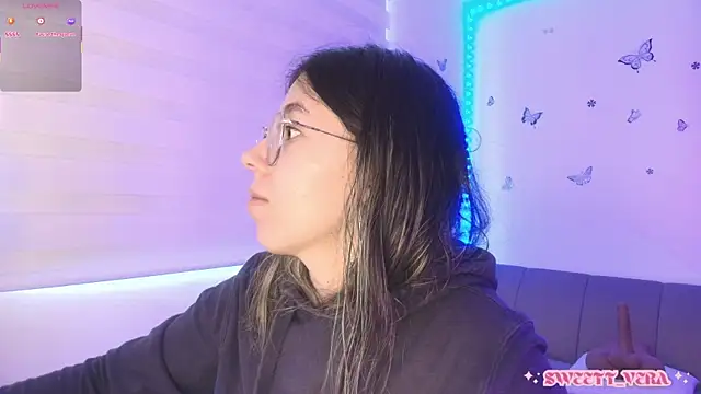Snapshot of sweettvera chatting on May 29, 2026, 1:20 pm sweettvera online show from May 29, 2026, 1:20 pm