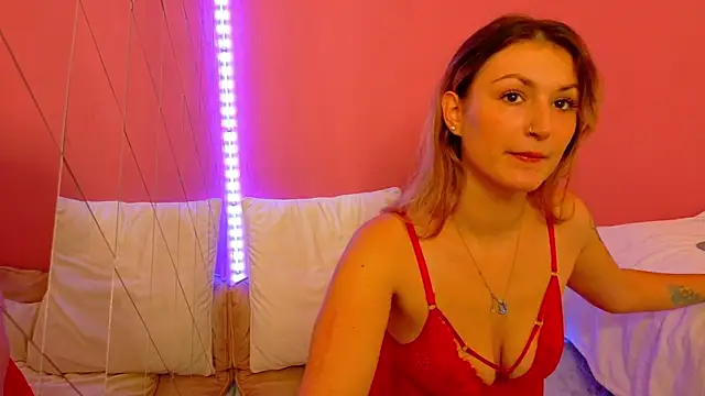 Snapshot of Anaayss_ chatting on November 14, 2025, 6:12 am Anaayss online show from November 14, 2025, 6:12 am