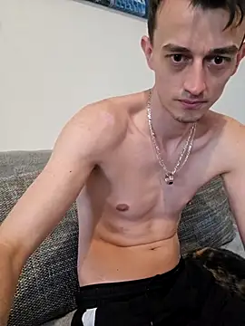 Chrisou73 online show from April 12, 2026, 3:06 pm