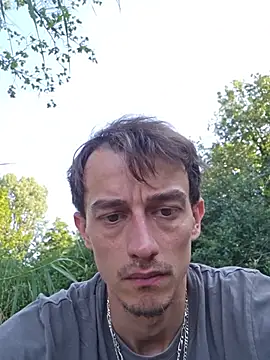 Snapshot of Chrisou73 chatting on July 17, 2026, 4:23 pm Chrisou73 online show from July 17, 2026, 4:23 pm