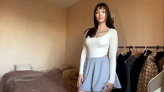 alexthebunny online show from September 28, 2025, 9:31 pm