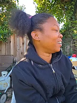 Snapshot of tokyobelle chatting on March 25, 2026, 4:13 pm tokyobelle online show from March 25, 2026, 4:13 pm