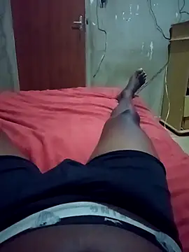 Snapshot of pauuuzudooo9 chatting on October 2, 2025, 4:03 pm pauuuzudooo9 online show from October 2, 2025, 4:03 pm