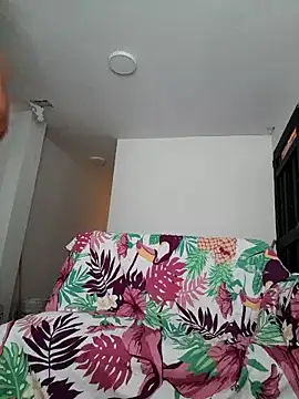 Elvisescorpion- online show from October 28, 2025, 3:04 pm