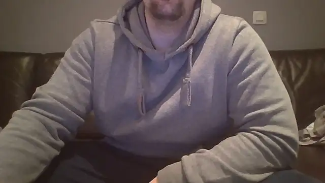 me2youYou2me online show from December 20, 2025, 7:59 am