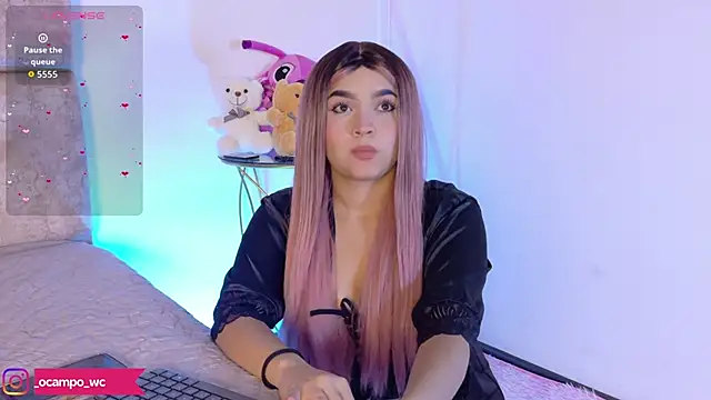 Snapshot of LunaOcampo_ chatting on September 30, 2025, 9:20 pm LunaOcampo online show from September 30, 2025, 9:20 pm