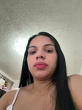 Anavalle online show from May 11, 2026, 7:11 pm