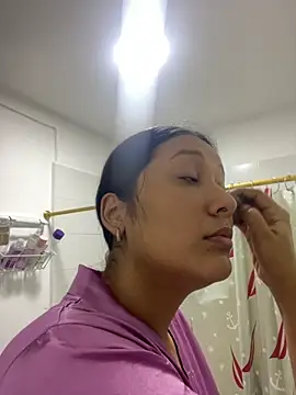 Snapshot of IsabellaJoness_ chatting on October 25, 2025, 11:07 am IsabellaJoness online show from October 25, 2025, 11:07 am