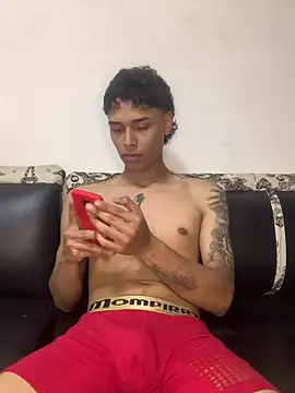 Frayhot777 online show from March 18, 2026, 12:36 am